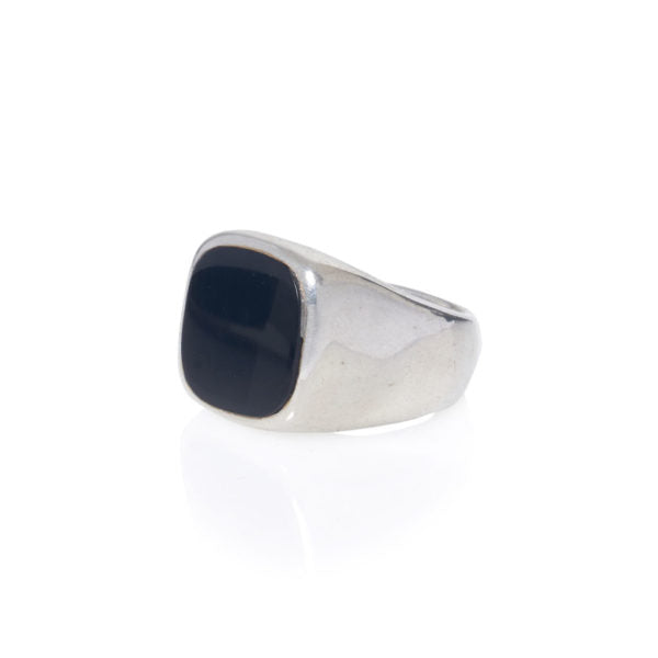 The Family Jewels The Cush Ring Silver/Onyx