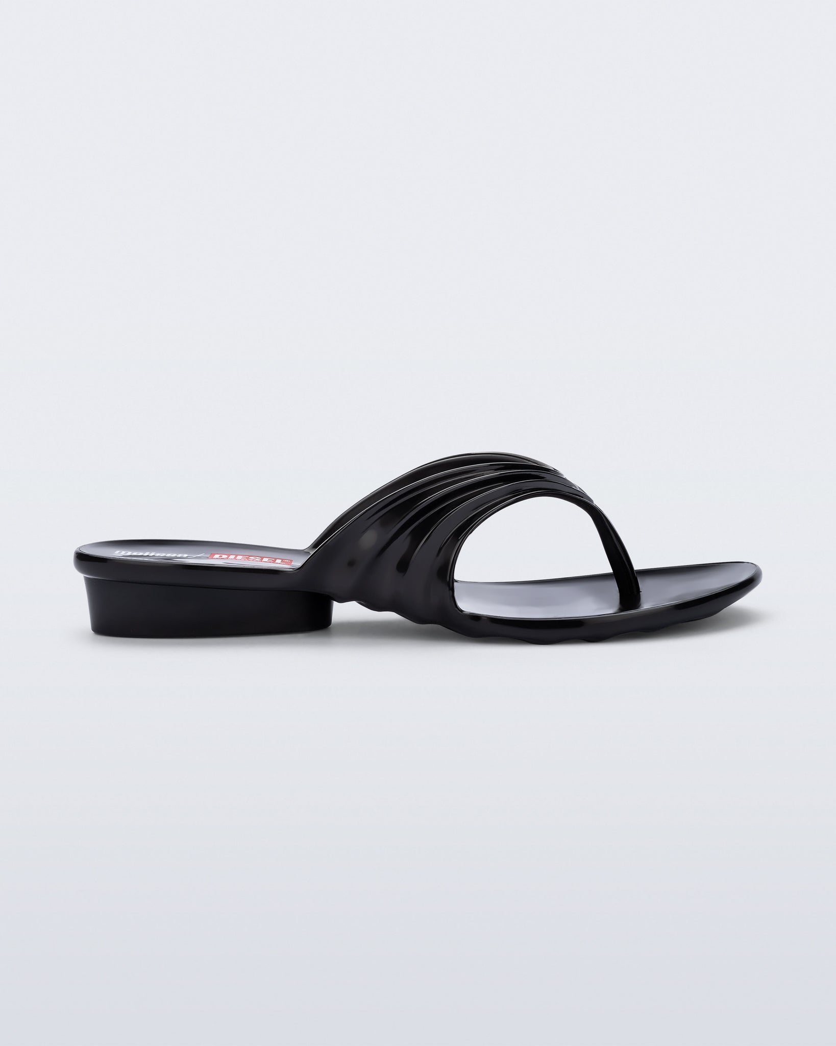 Melissa x Diesel Quantum Thong Black