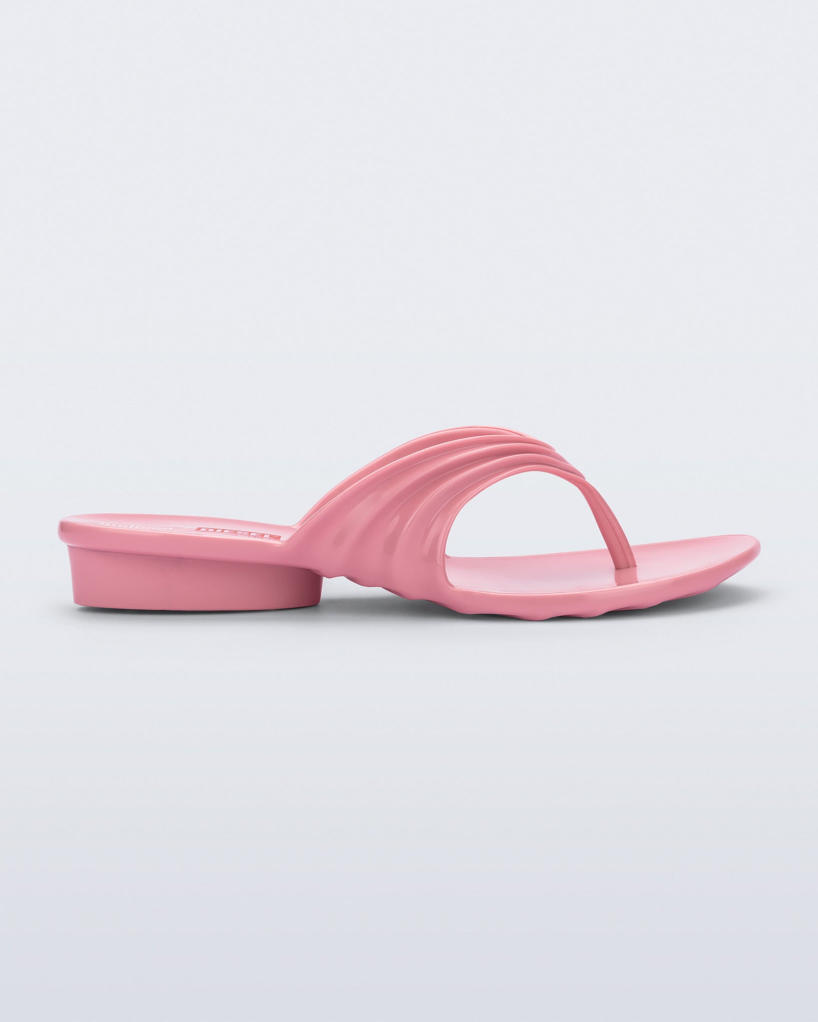 Melissa x Diesel Quantum Thong Pink