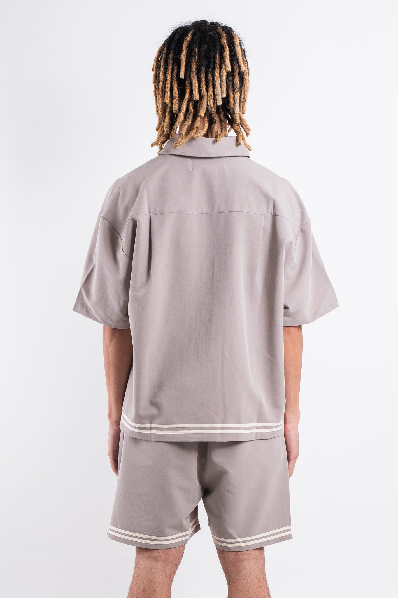 Par SS Button Up Smoke