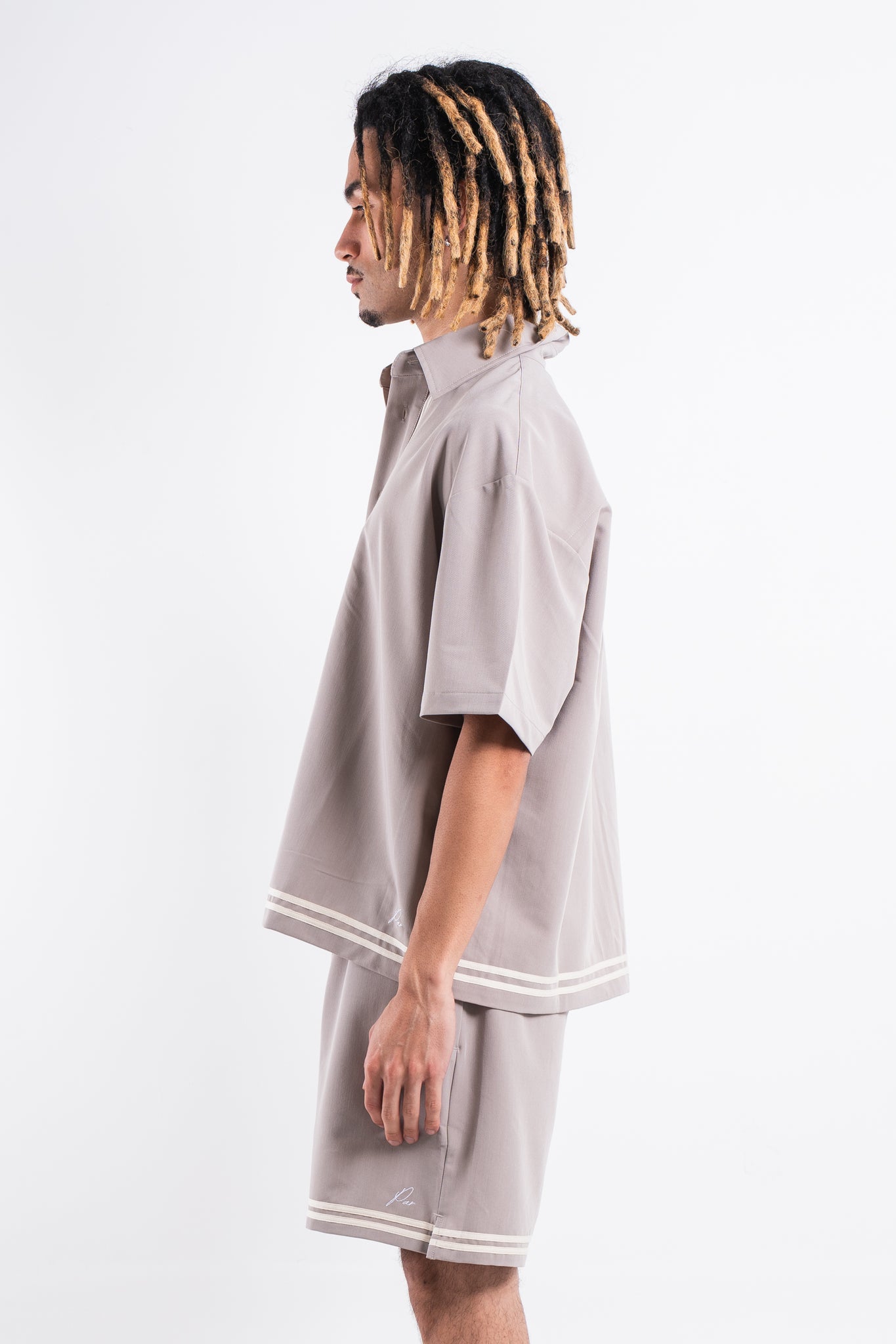 Par SS Button Up Smoke