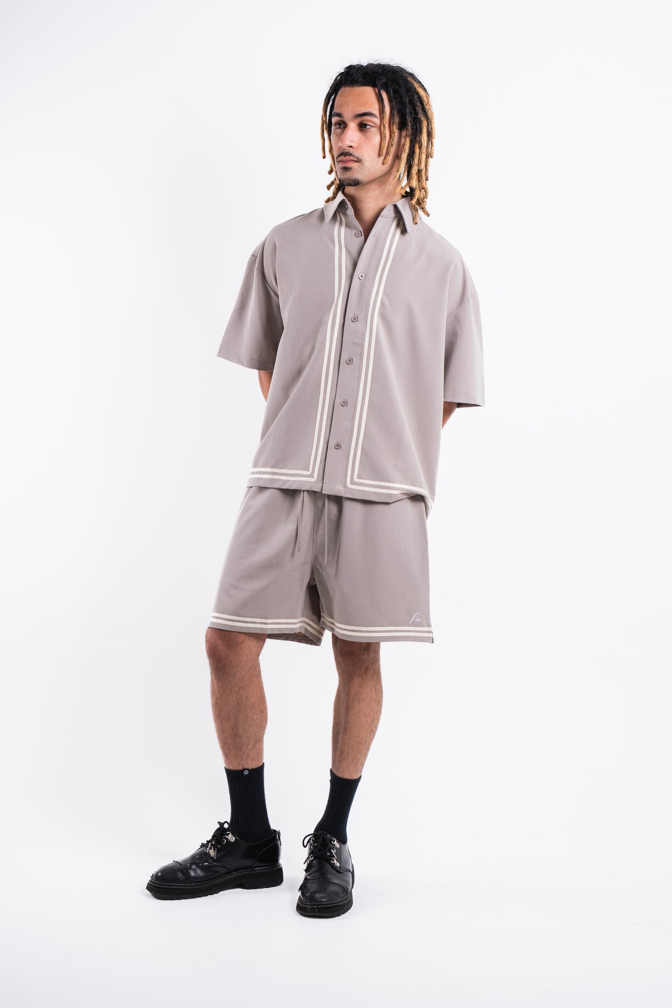 Par SS Button Up Smoke