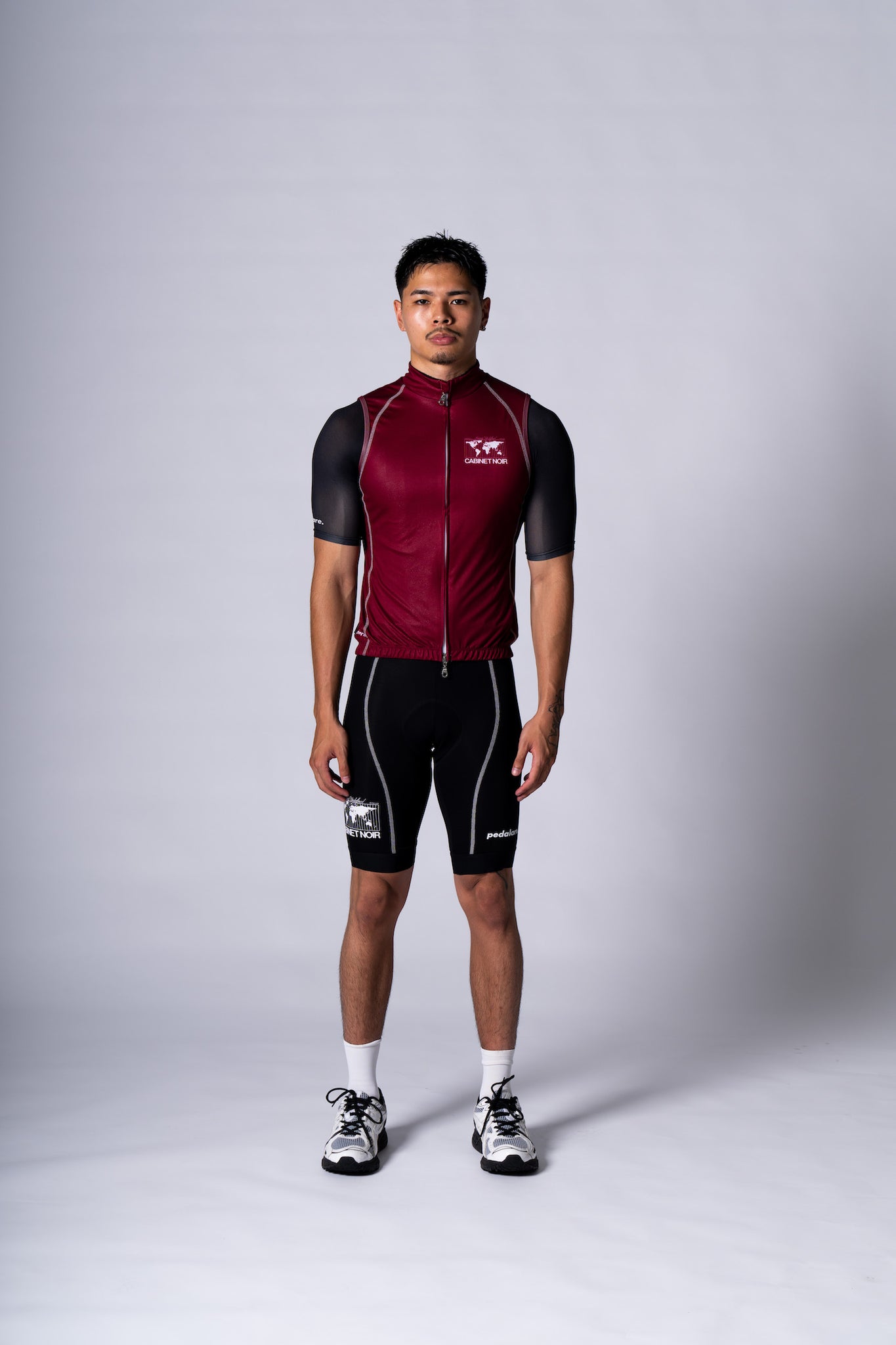 Cabinet Noir x Pedalare NOIR Vest Burgundy