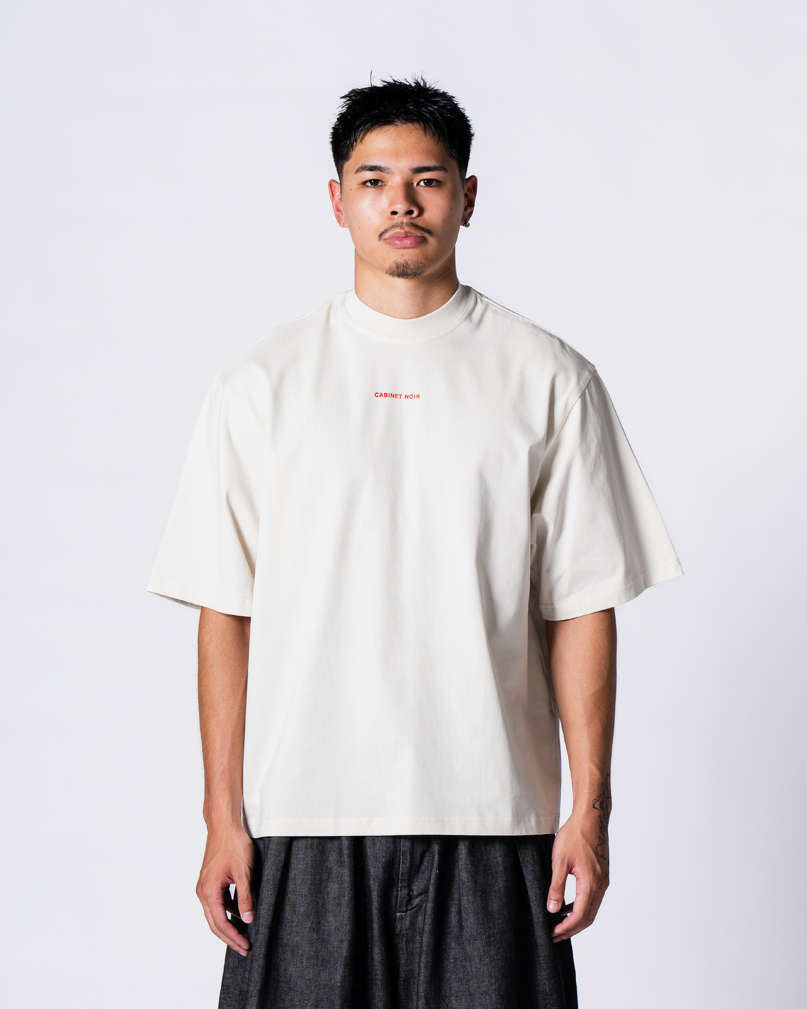 Cabinet Noir Plato Tee Bone