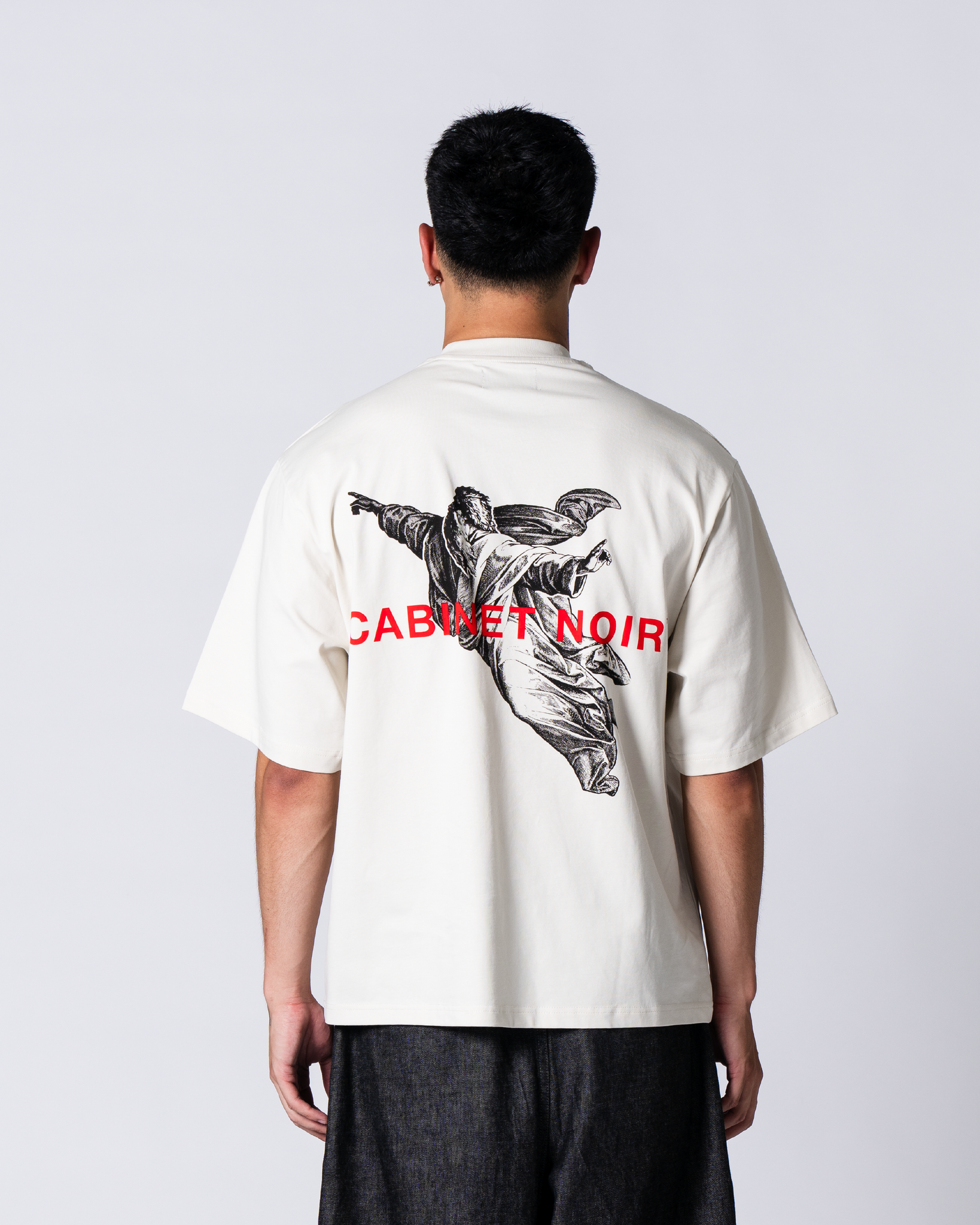 Cabinet Noir Renaissance Tee Bone