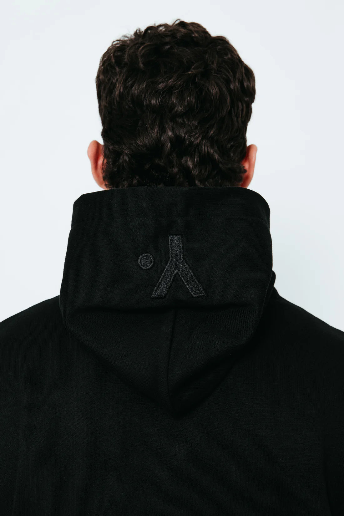 UNNECESSARY Logo Hoodie Black