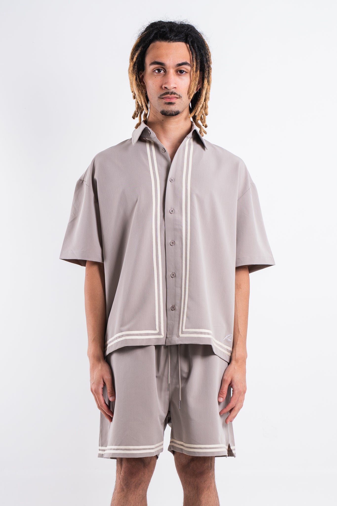 Par SS Button Up Smoke