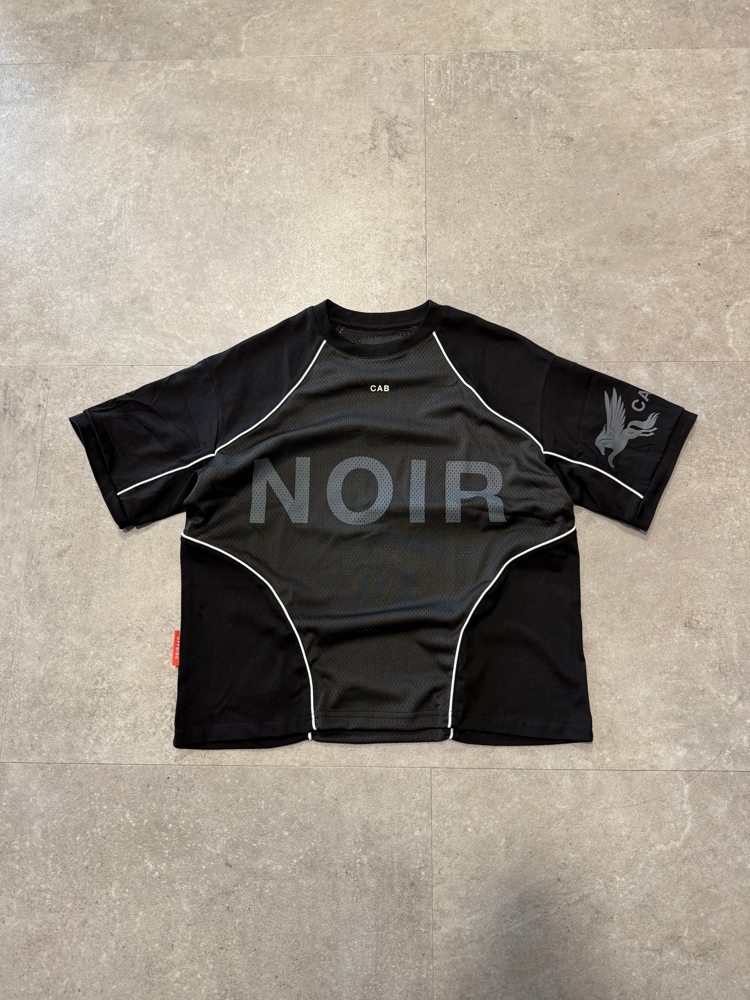 Cabinet Noir Offside Panelled Jersey Tee Black