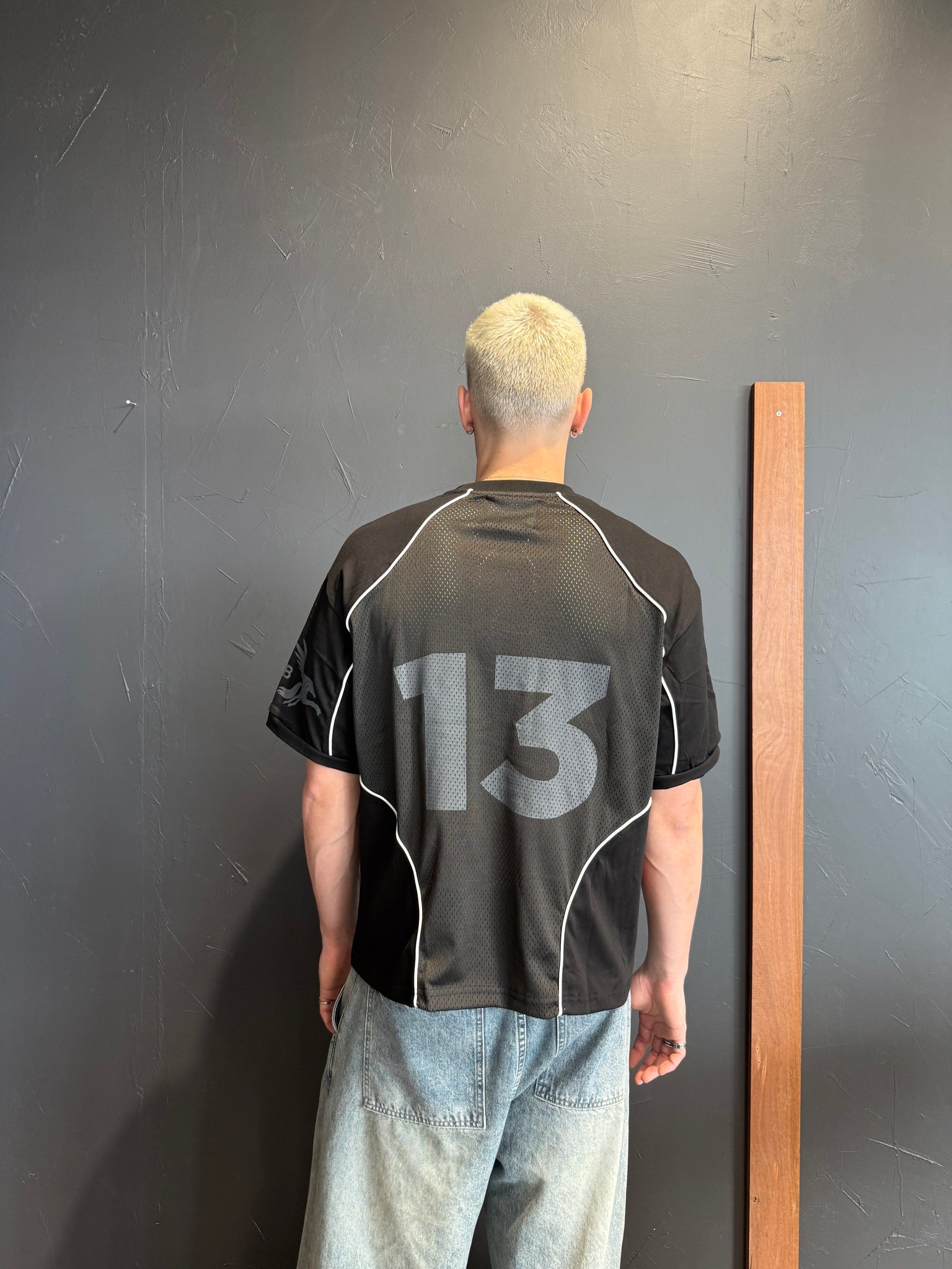 Cabinet Noir Offside Panelled Jersey Tee Black
