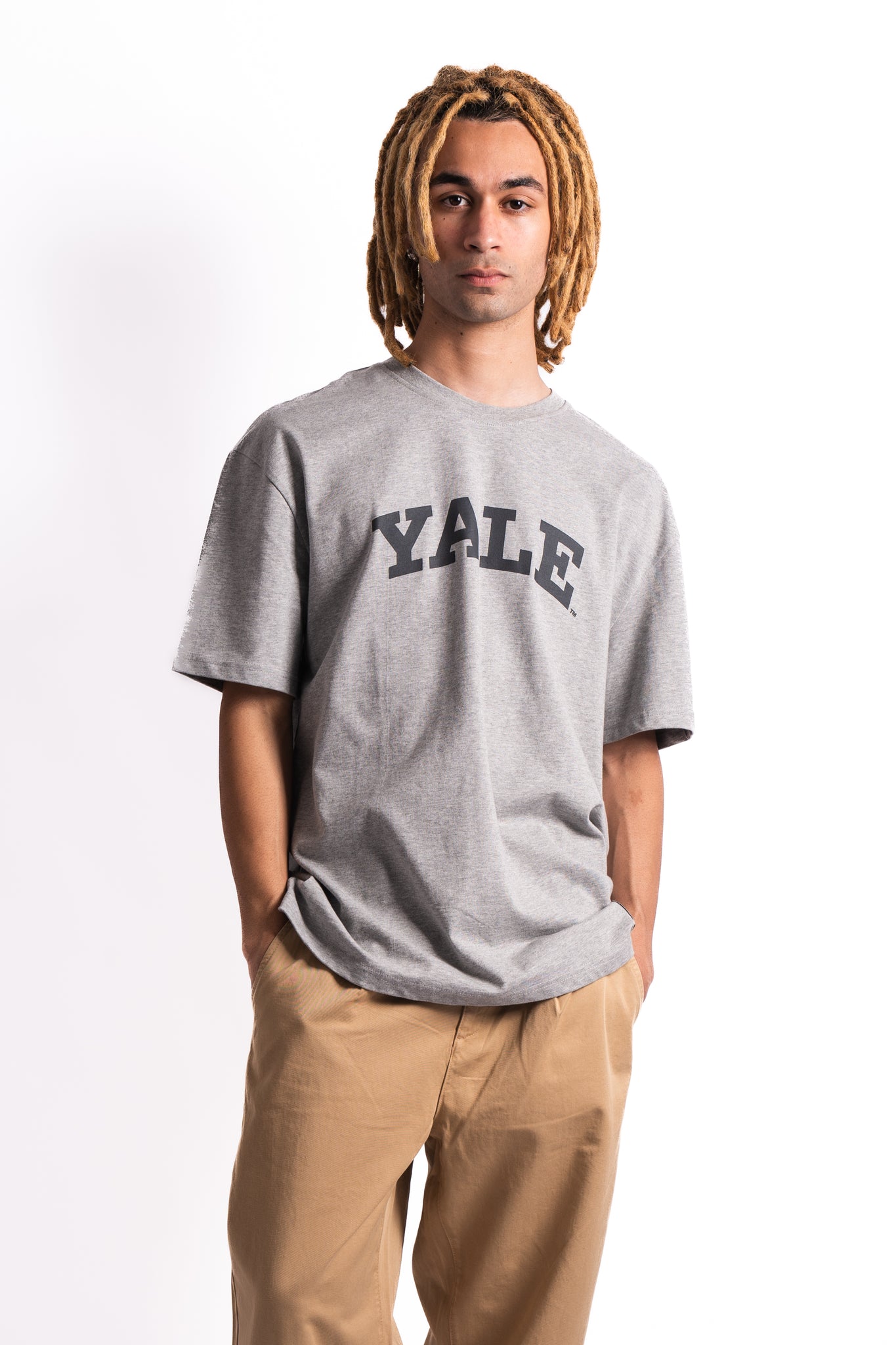 Les Deux x Yale Logo Tee Light Grey