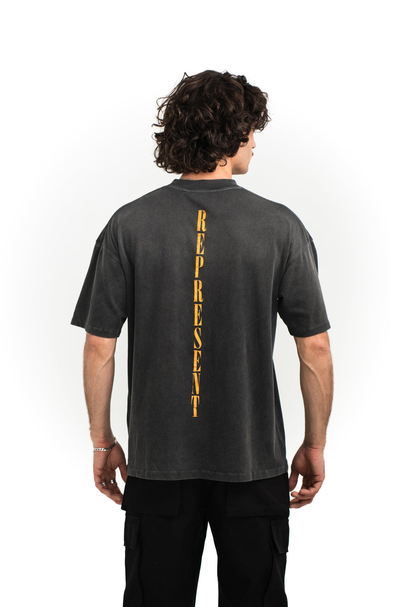 Represent Reborn Tee Aged Black