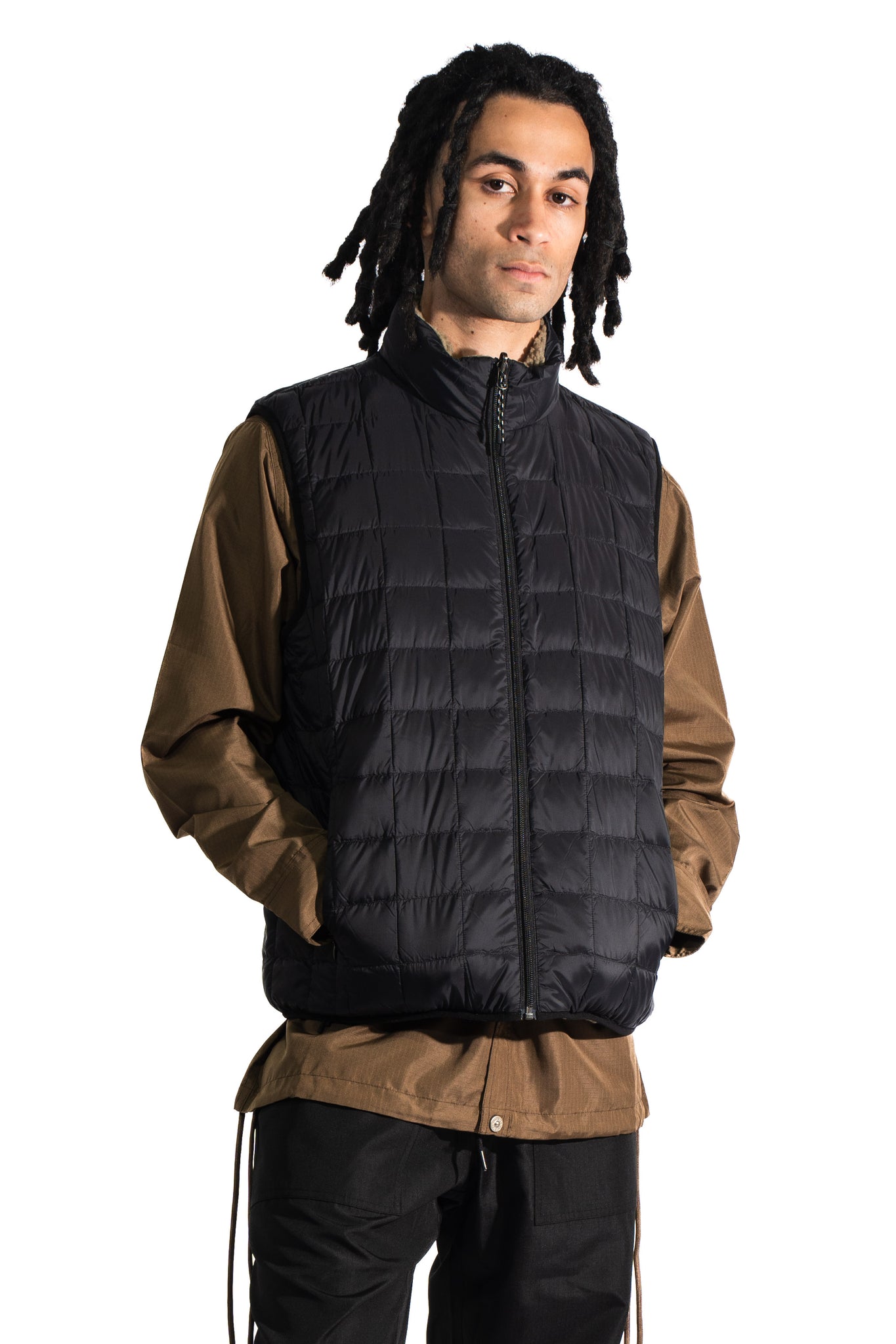 TAION Mountain RS Down x Boa Hi Neck Down Vest Black/Beige