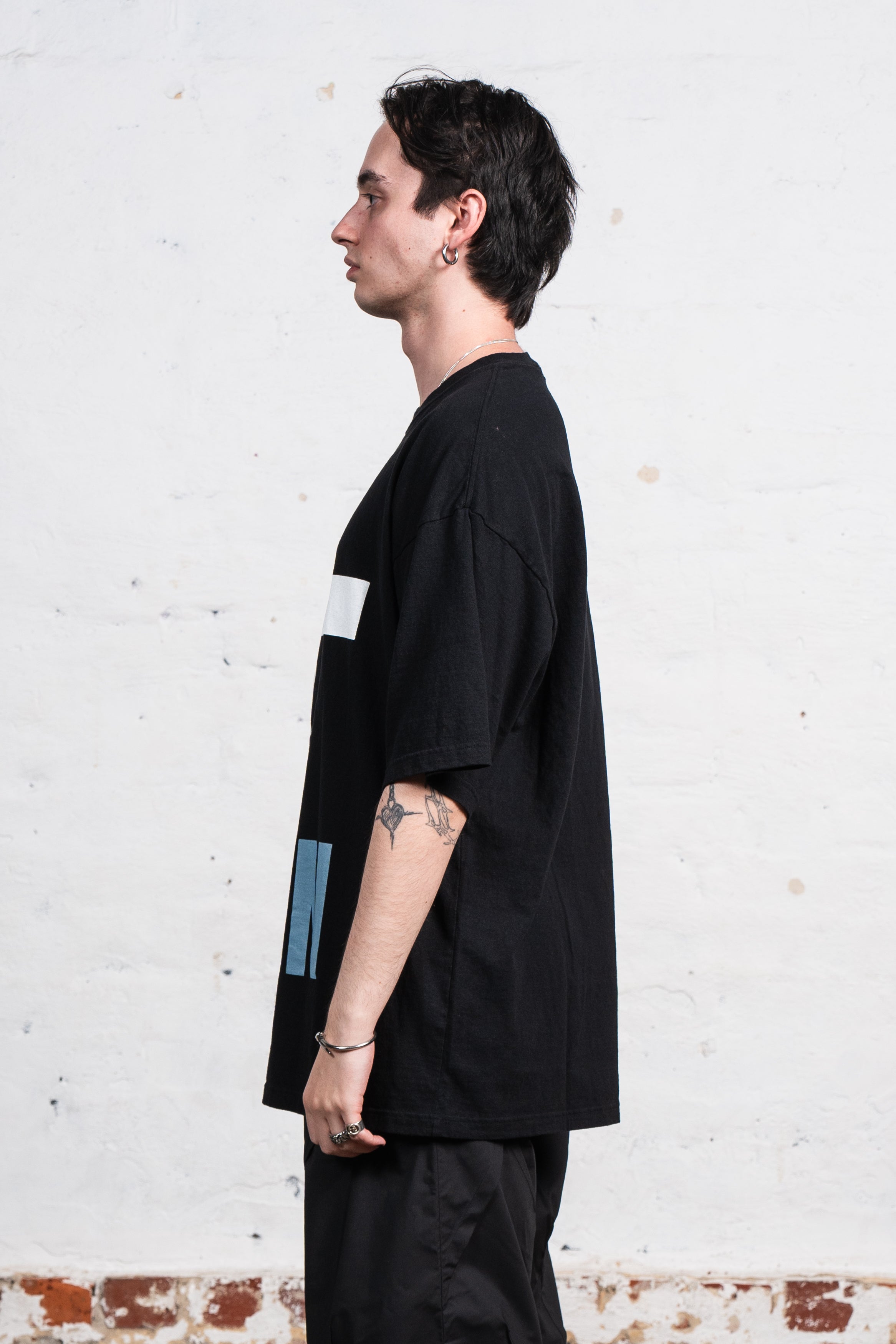 Undercover UC1D4893 Cross Oversized Tee Black – Cabinet Noir