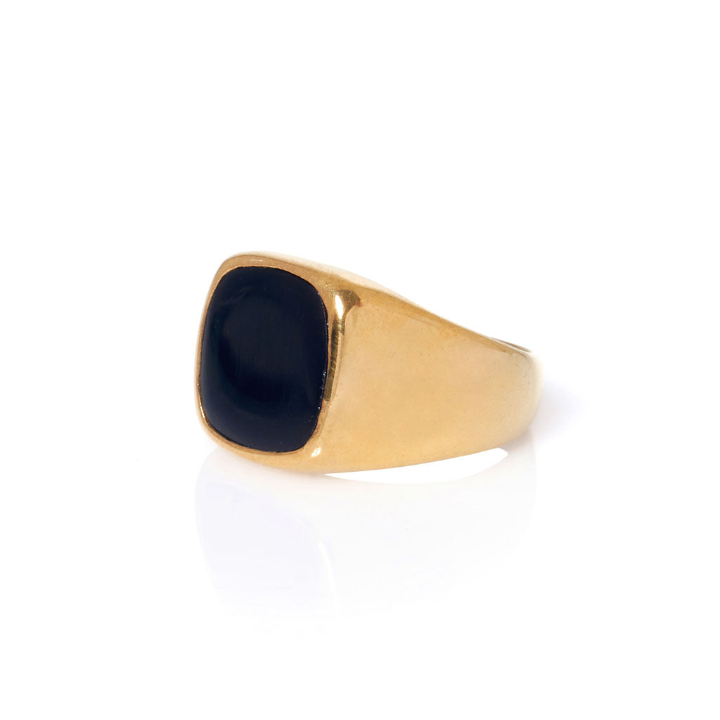 The Family Jewels The Cush Ring Gold/Onyx